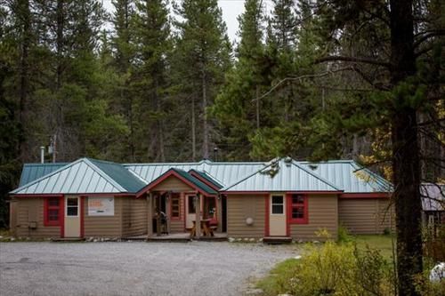 Hi Castle Mountain - Hostel Екстер'єр фото
